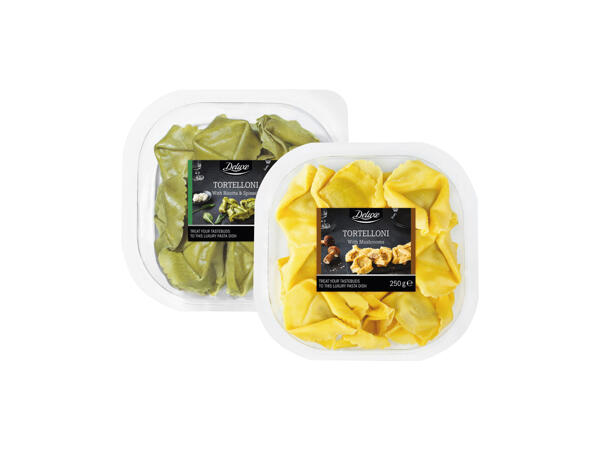 Färsk fylld pasta