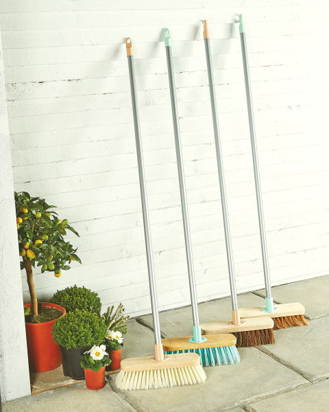 Easy Home Soft Coco Wood Broom Blue
