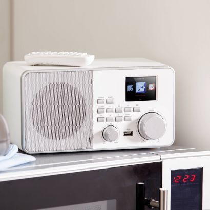 Wifi-Internet-/FM-Radio