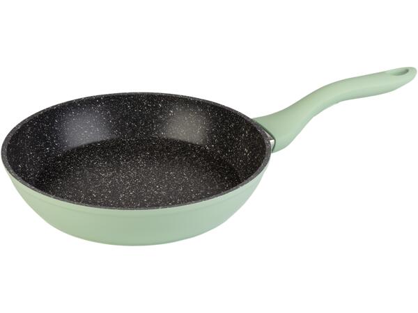 24cm Aluminium Frying Pan