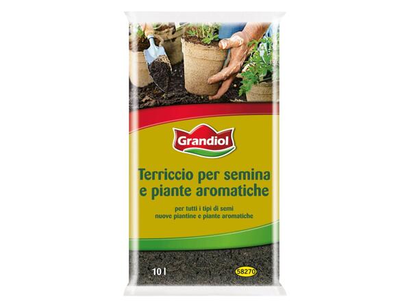 Soil for sowing and aromatic plants