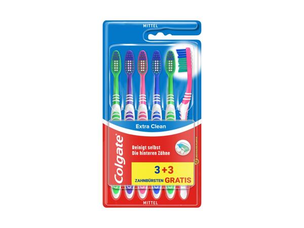 Brosse à dents Colgate Extra Clean moyenne