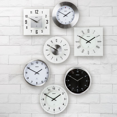 Horloge murale radio-pilotée
