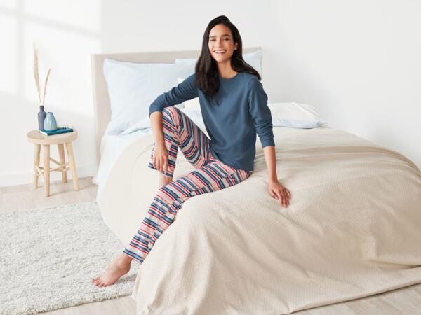 Ladies' fleece pyjama