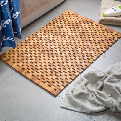 Badematte aus Holz
