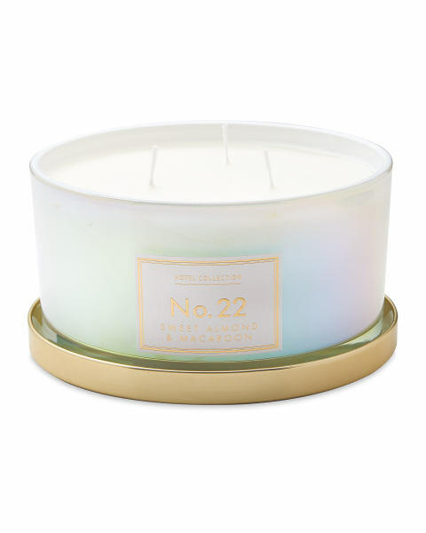 Almond & Macaroon Candle Centrepiece
