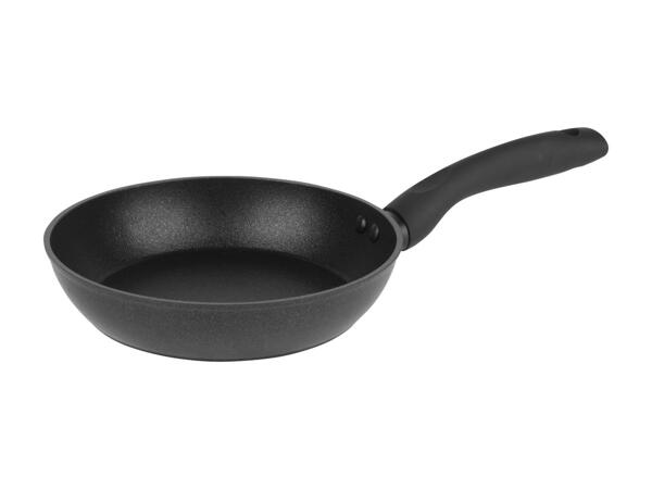 Russell Hobbs Pan 24cm