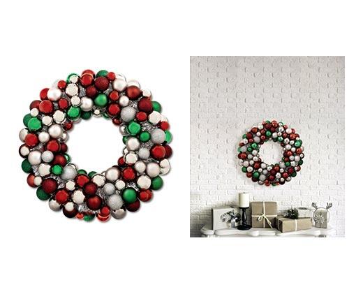 Merry Moments
Ornament Wreath or Tree