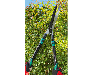 Telescopic Hedge Shears
