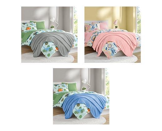 Huntington Home Twin or Full Royal Plush Blanket