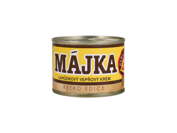 MÁJKA