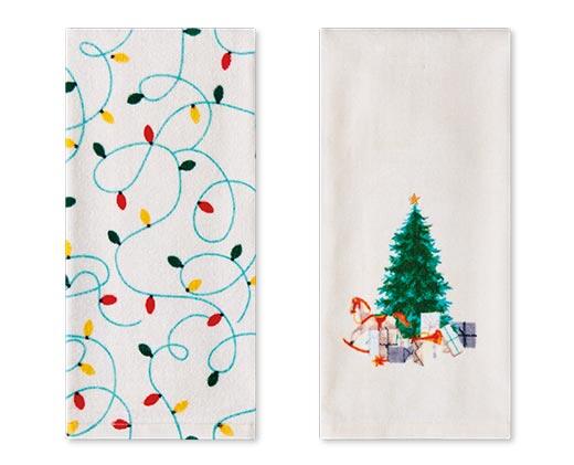 Merry Moments 2 Piece Holiday Towel Set