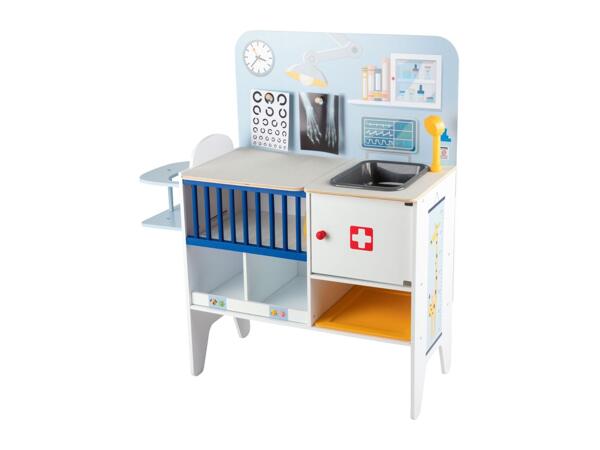 Playtive 2-in-1 Baby Clinic and Vets - 10 Piece Set