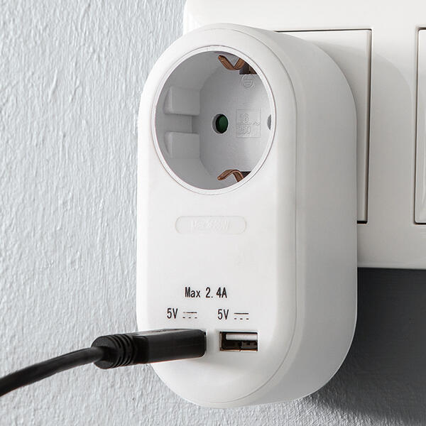 Steckdosen-Adapter