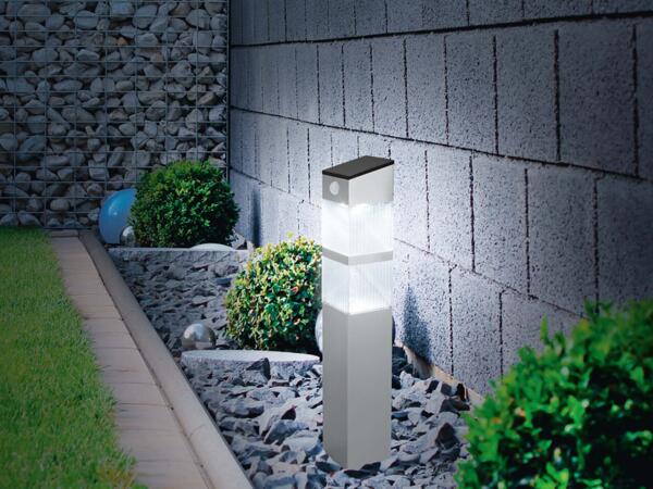 LED Solar Garden Light