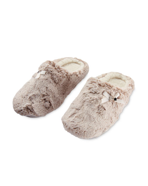 Ladies Plush Luxury Slippers