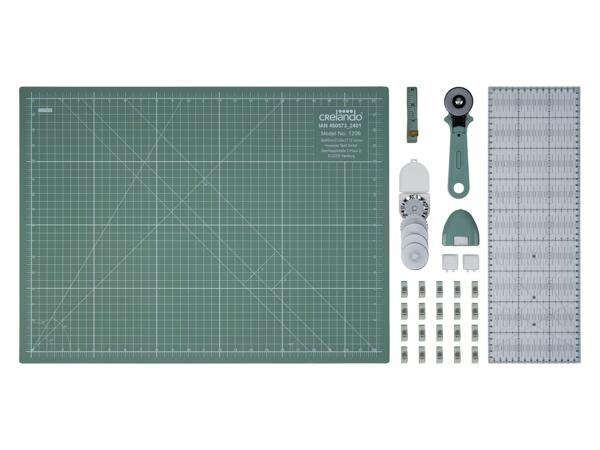Cutting mat with accessories, 33 pieces