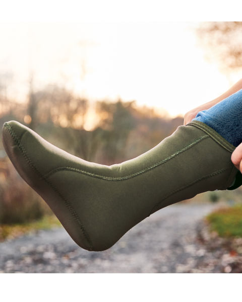 Crane Neoprene Plain Socks