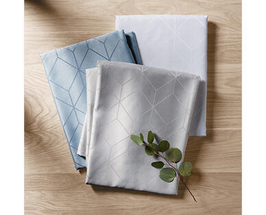 Jacquard Tablecloth