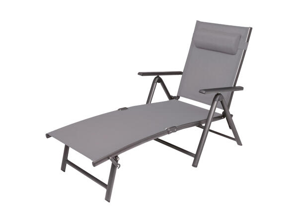Chaise longue en ­aluminium