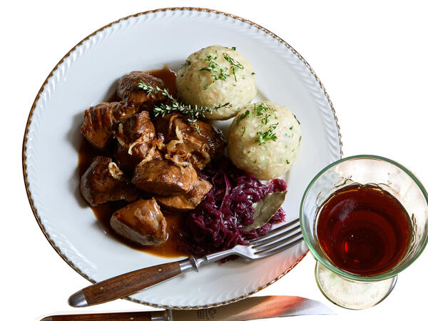 Frisches Hirschgulasch