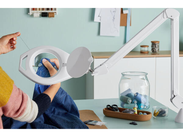LED Magnifier Lamp