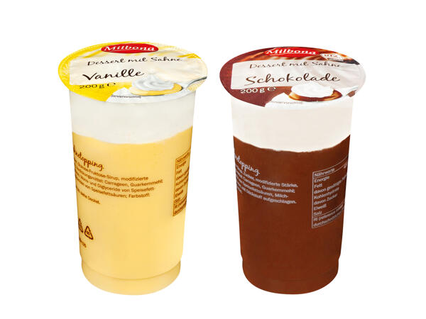 Pudding mit Sahne