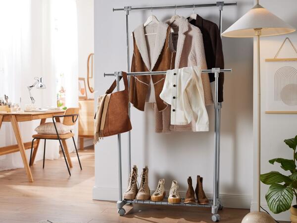 Clothes Rack