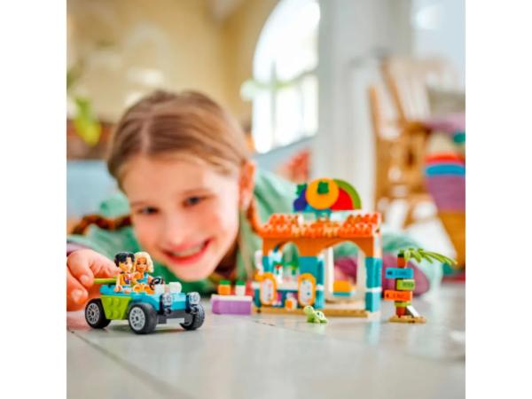Lego Large LEGO(R) Play Set - Beach Smoothie Stand