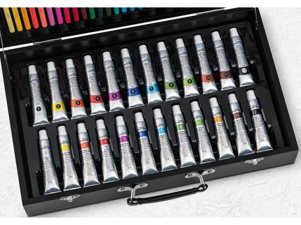 Art Set, 82 pieces