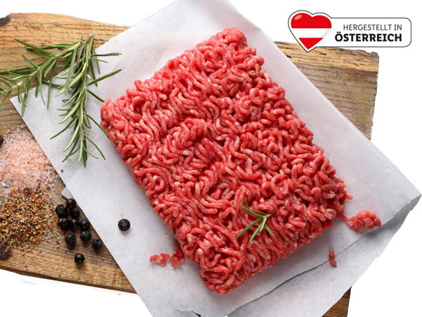Frisches Faschiertes vom Schwein