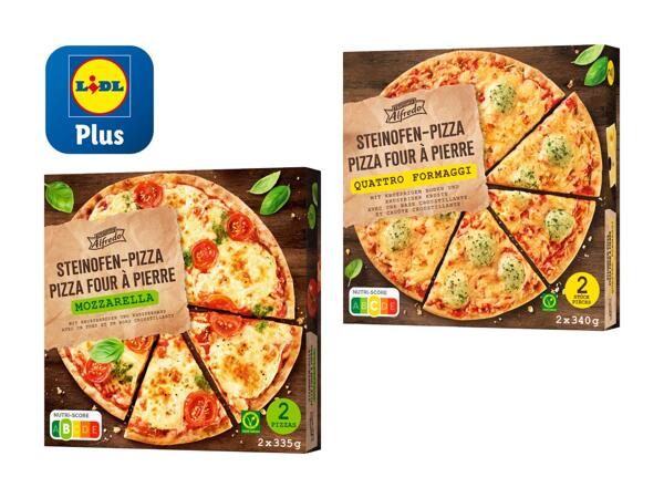 Pizza mozzarella, 4 formaggi, cotta nel forno a pietra