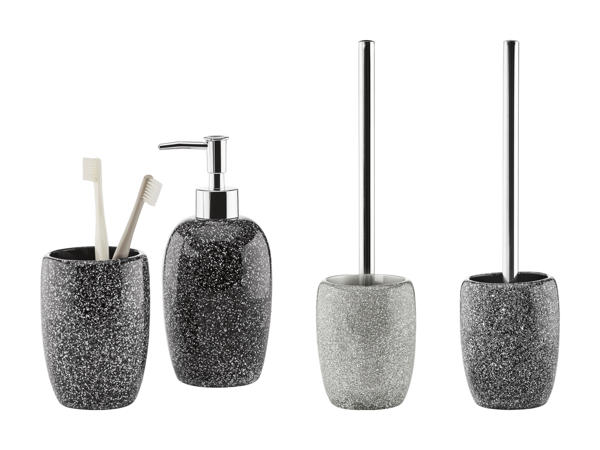 Accessoires de salle de bains/ brosse WC
