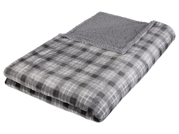 Microfibre Blanket, 150 x 200cm