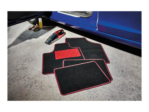 Ultimate Speed Car Mat Set