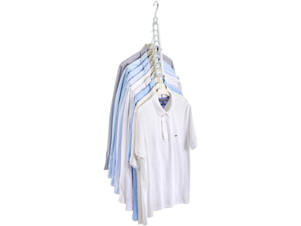 Space-saving hanger