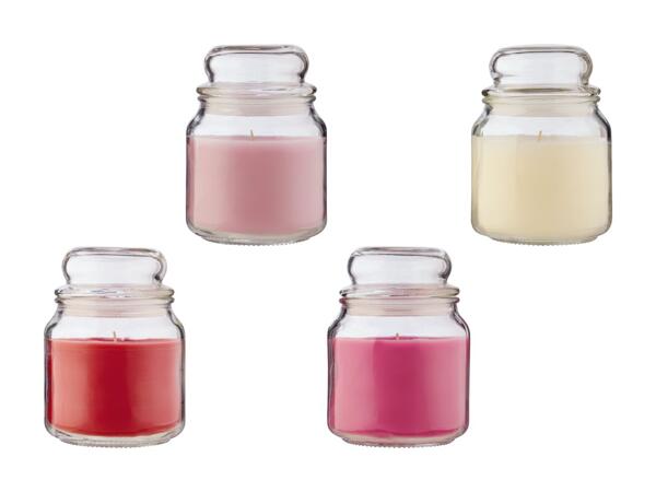 Bougie parfumée dans un verre