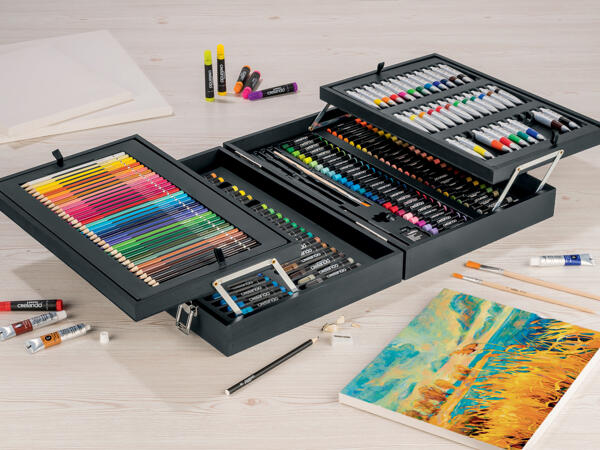 Artists' Painting & Drawing Box