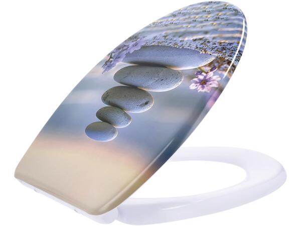 Toilet Seat with Soft Close Mechanism