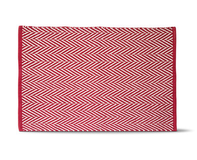 Huntington Home 36" L x 24" W Handwoven Accent Rug