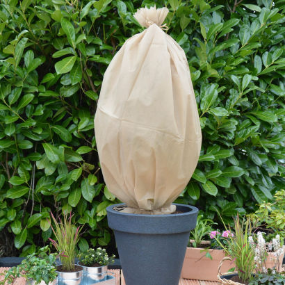 Plantedække eller fiberdug