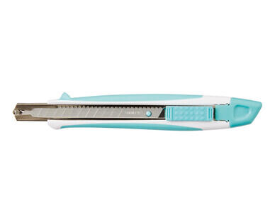 Craft Cutting Tools or Mats