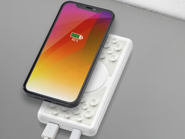 Wireless Power Bank