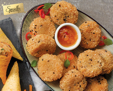 Specially Selected 10 Mini Thai Fishcakes with Sweet Chilli Dip Selection