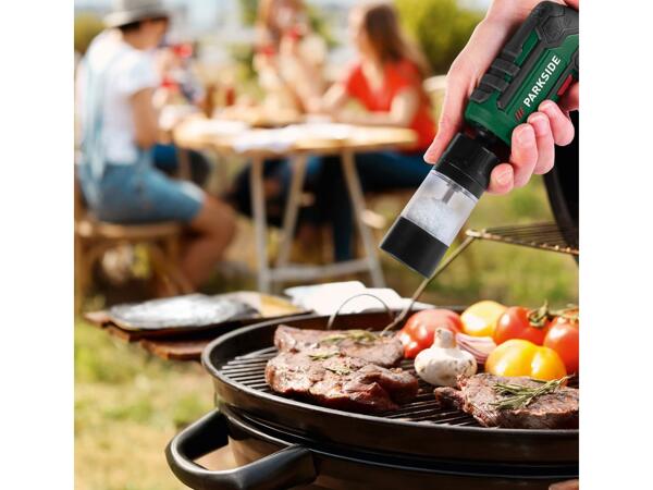 Cordless screwdriver set with bbq accessories
