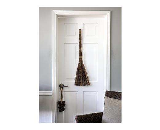 Huntington Home 
 36" Cinnamon Broom