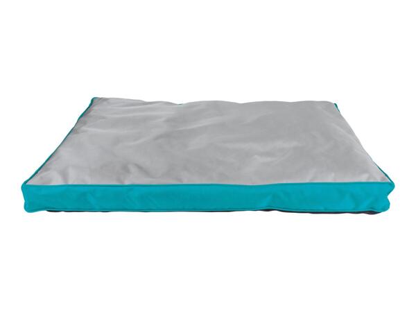 Zoofari Outdoor Dog Bed