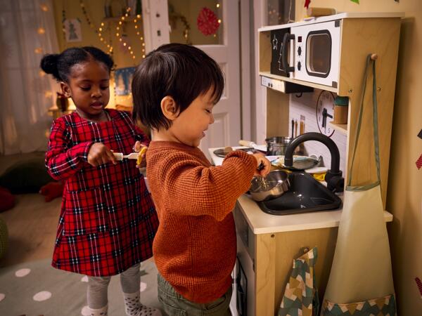 Play Kitchen