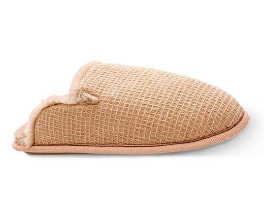Serra
Ladies Memory Foam Slippers