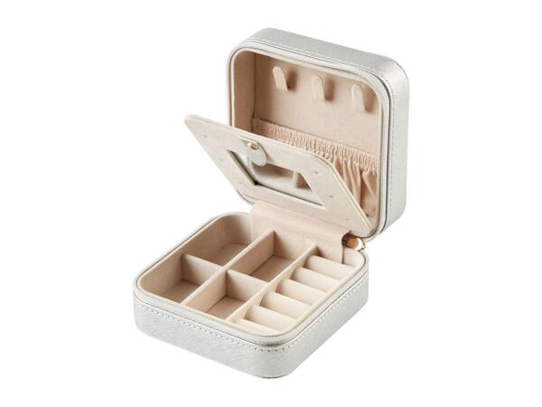 Esmara White Travel Jewellery Box
